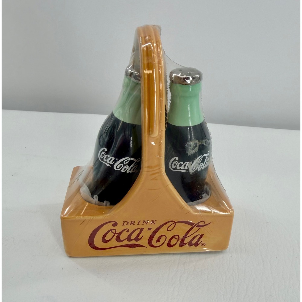 Coca-Cola Salt and Pepper Shakers Set Bottle Caddy 2002 Sakura New
